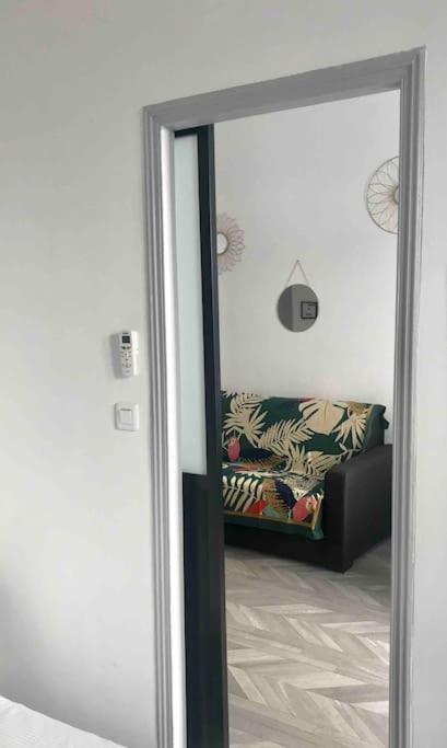 Chez Fanny - Ravissant 2 Pieces Avec Balcon * Antibes
